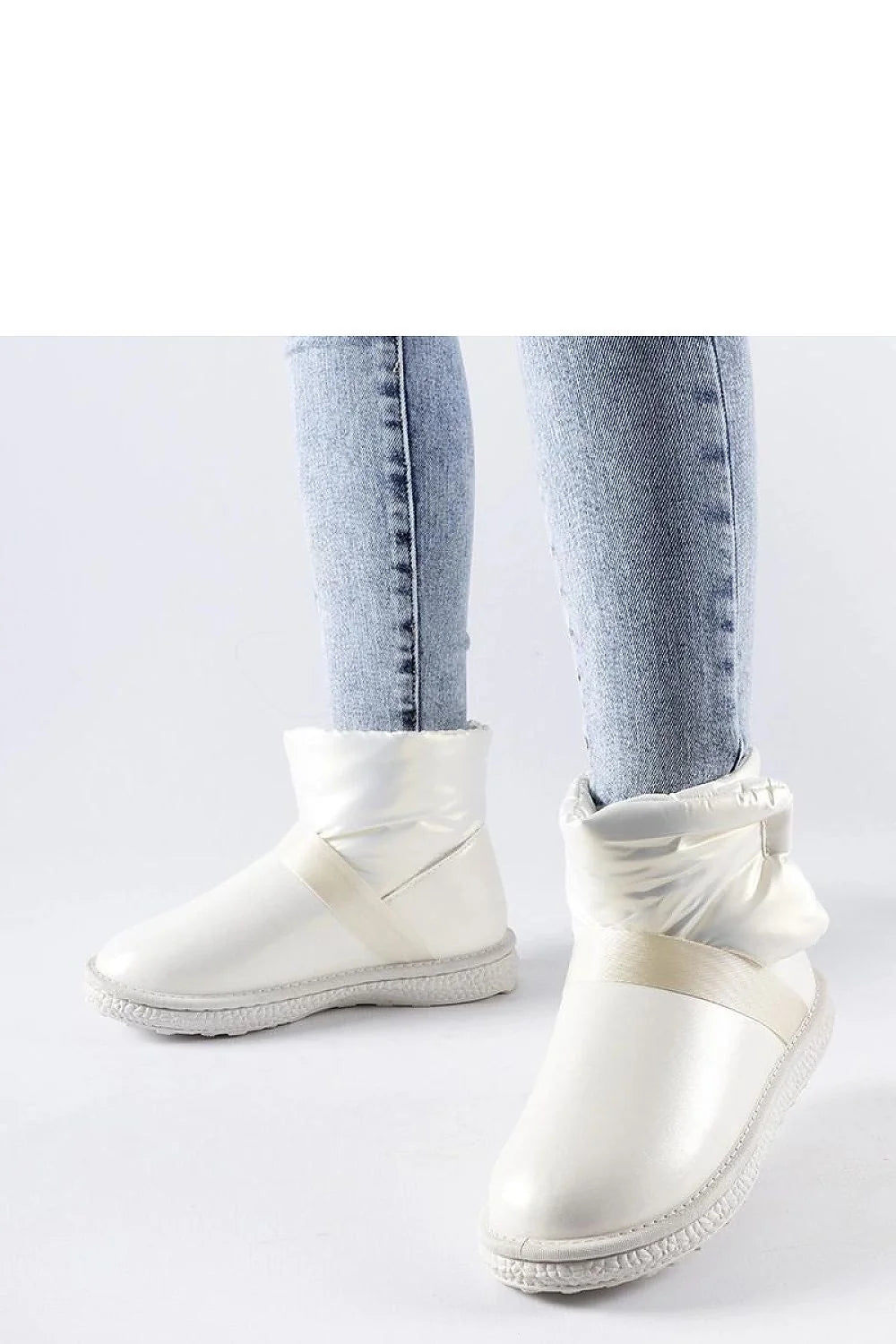 Bottes de neige pour femmes court mollet blanc design épuré style urbain confortable fermeture à languette isolation doublure rembourrée