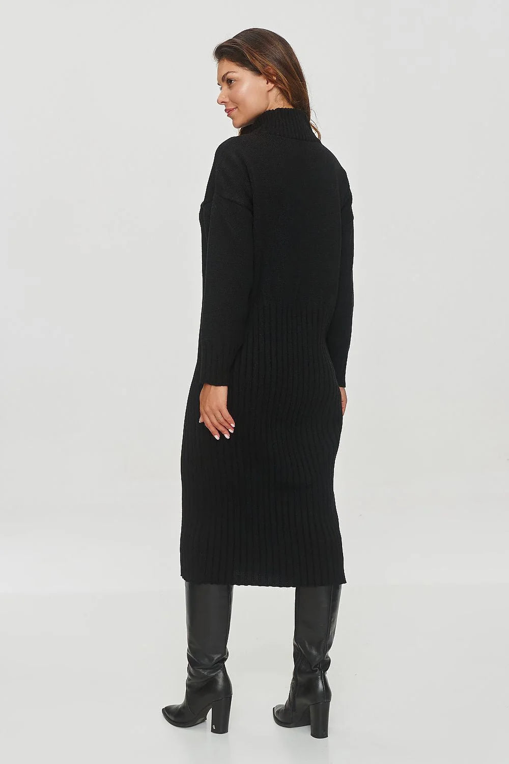 Robe maille Makadamia longue manches longues col roulé noire femme élégance intemporelle confort moderne