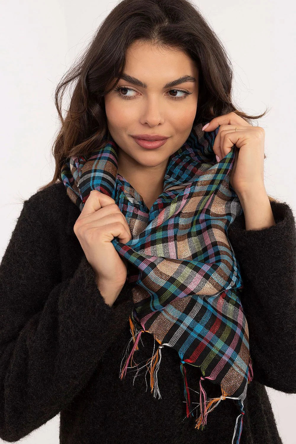 Foulard AT femme carreaux multicolore franges élégant doux confort protection froid port versatile occasion quotidienne