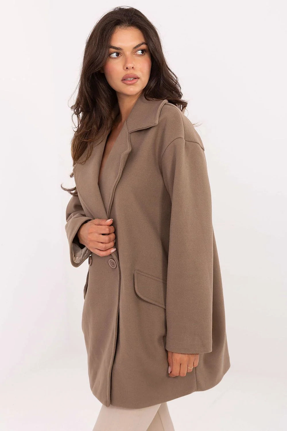 manteau femme mi long double boutonnage taupe coupe droite oversize grand col revers polyester poches rabat manches longues