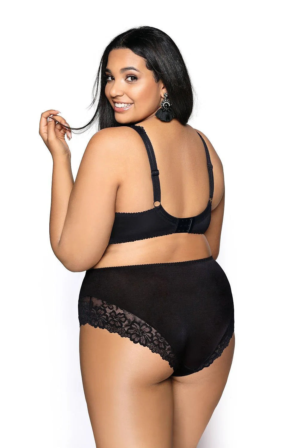 Culotte femme style taille haute dentelle noire microfibre douce élégance raffinée maintien parfait support confort