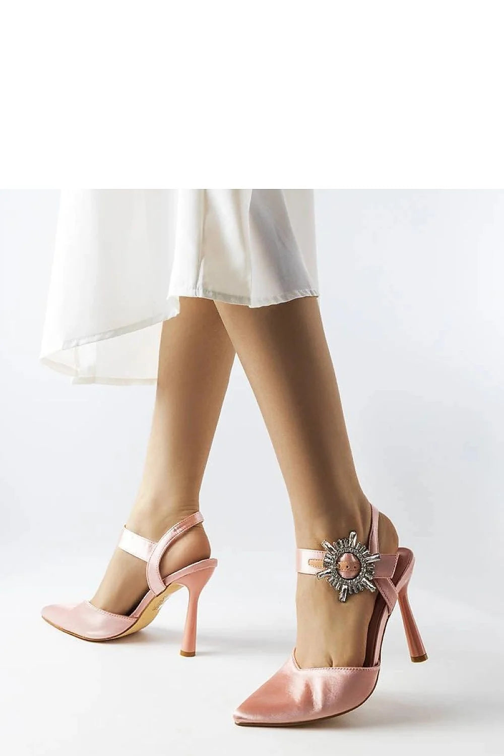 Escarpins à talons hauts en satin rose pastel, bout pointu, détails fleuris, soirée élégante, femme, confortable