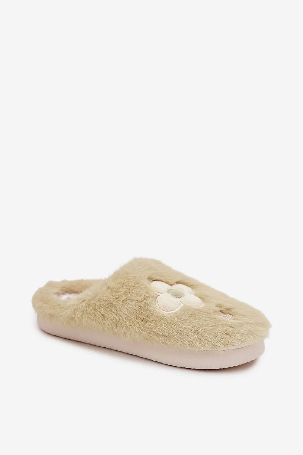 pantoufles femme fausse fourrure beige olive mules bout fermé talon ouvert semelle rembourrée silhouette volumineuse broderie fleurs crème vert pelucheux