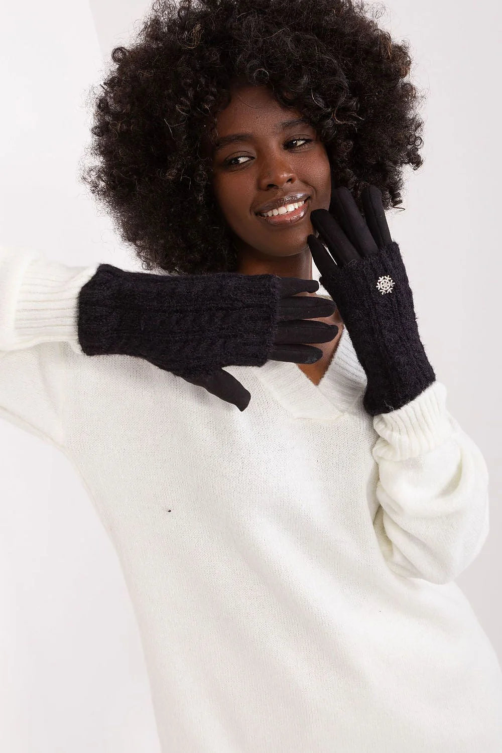 Pull et gants hiver femme ensemble mode confortable sweater tricoté longues manches oversize gants doux froid noire blanche
