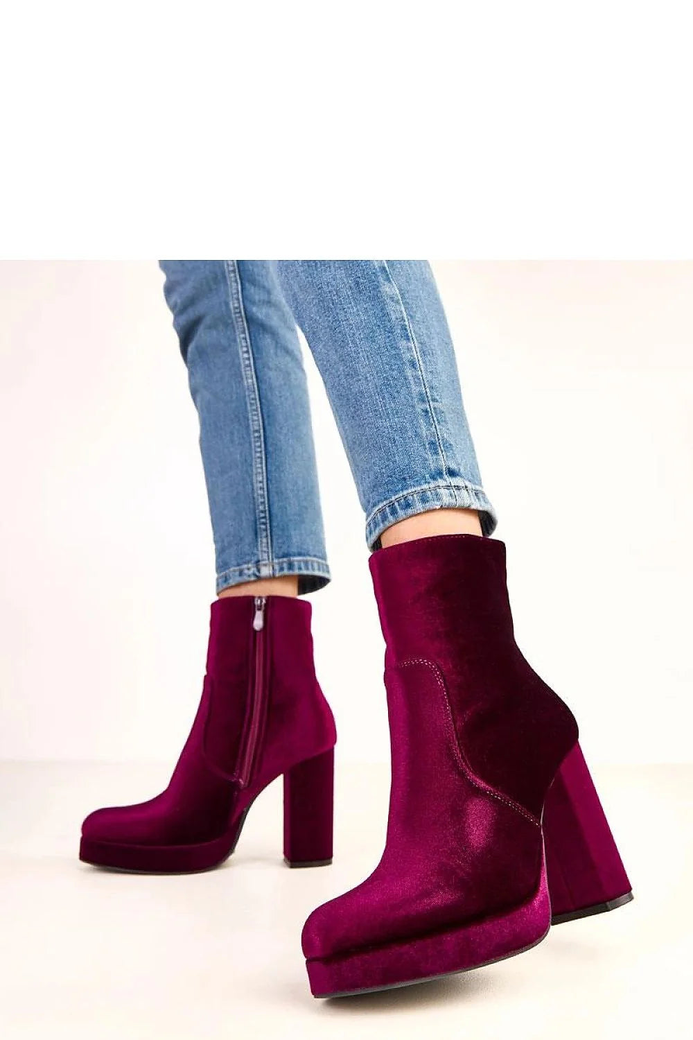 bottines talon bloc onze centimètres cuir suédé écologique prune rétro bout rond fermeture éclair latérale doublure tissu confortable