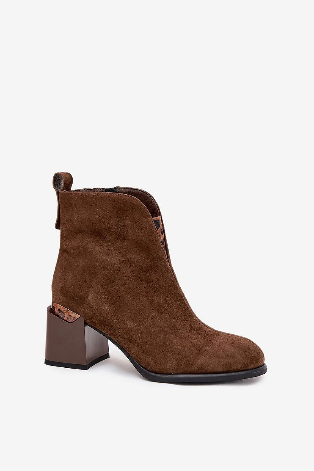 bottines Vinceza femme daim marron cheville bout rond talon colonne stable empiècement avant motif léopard subtil semelle antidérapante