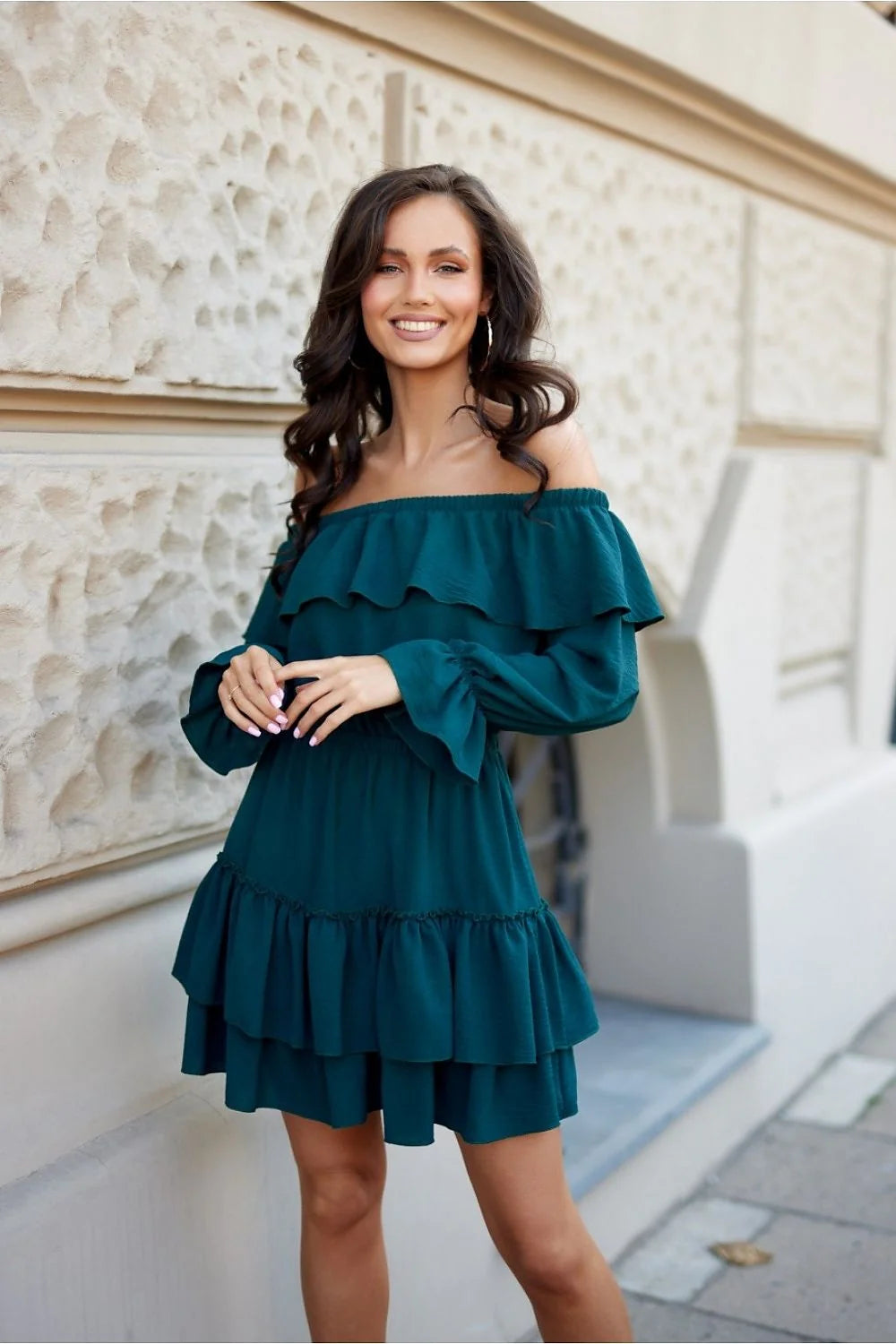 Robe de jour élégante en bleu canard manches longues en volume encolure Bardot ceinture élastique taille ajustée femme