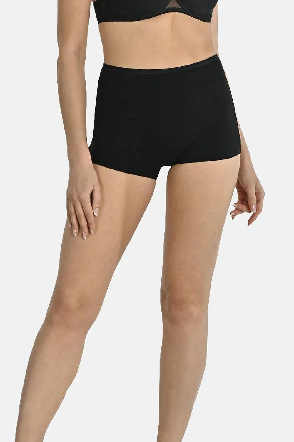 Culotte taille haute féminine en coton élasthanne noire design minimaliste ajustement parfait confort durable