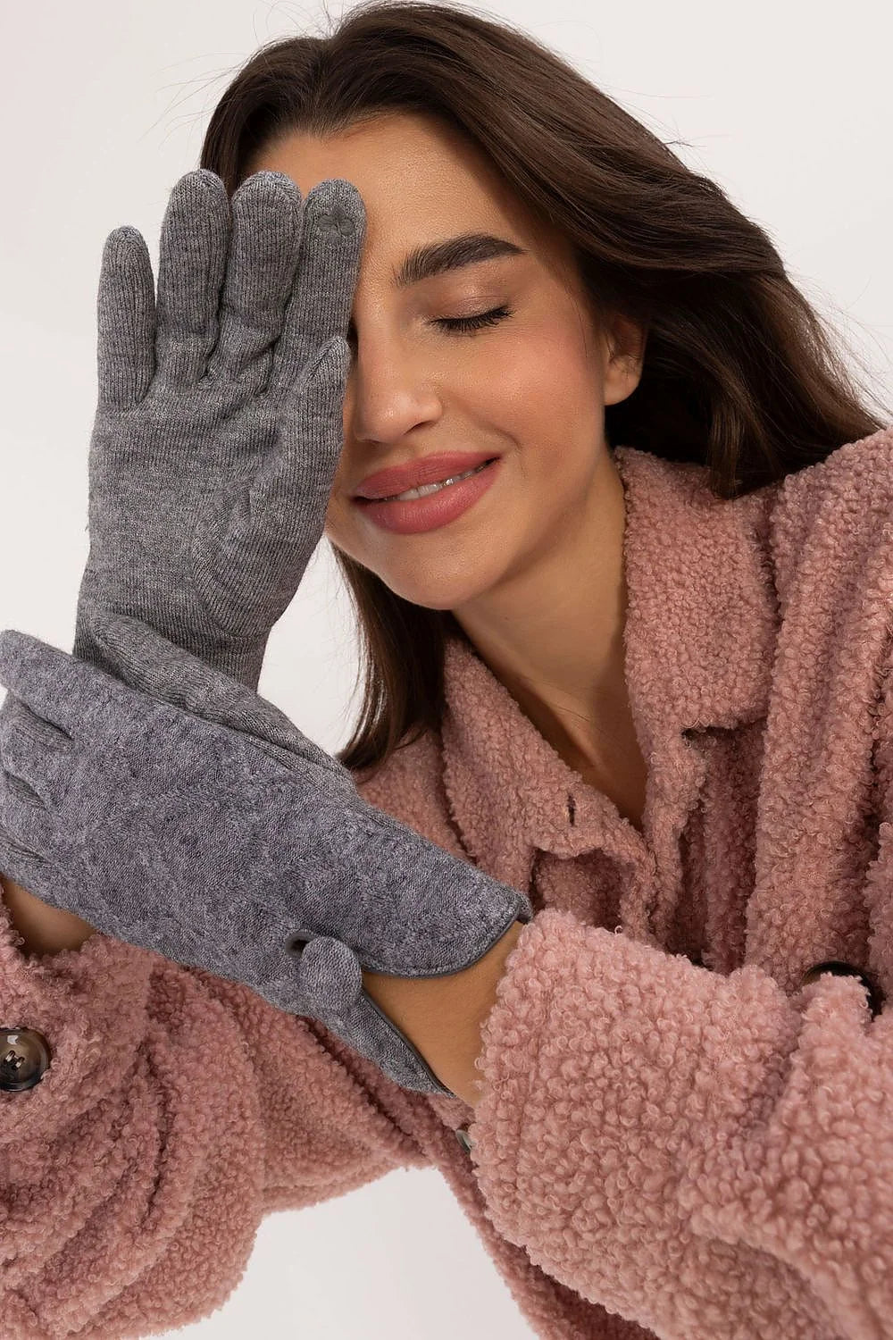 Veste et gants élégants pour femmes en tissu bouclé et laine, style décontracté, couleur rose pâle et grise, parfait pour l'hiver