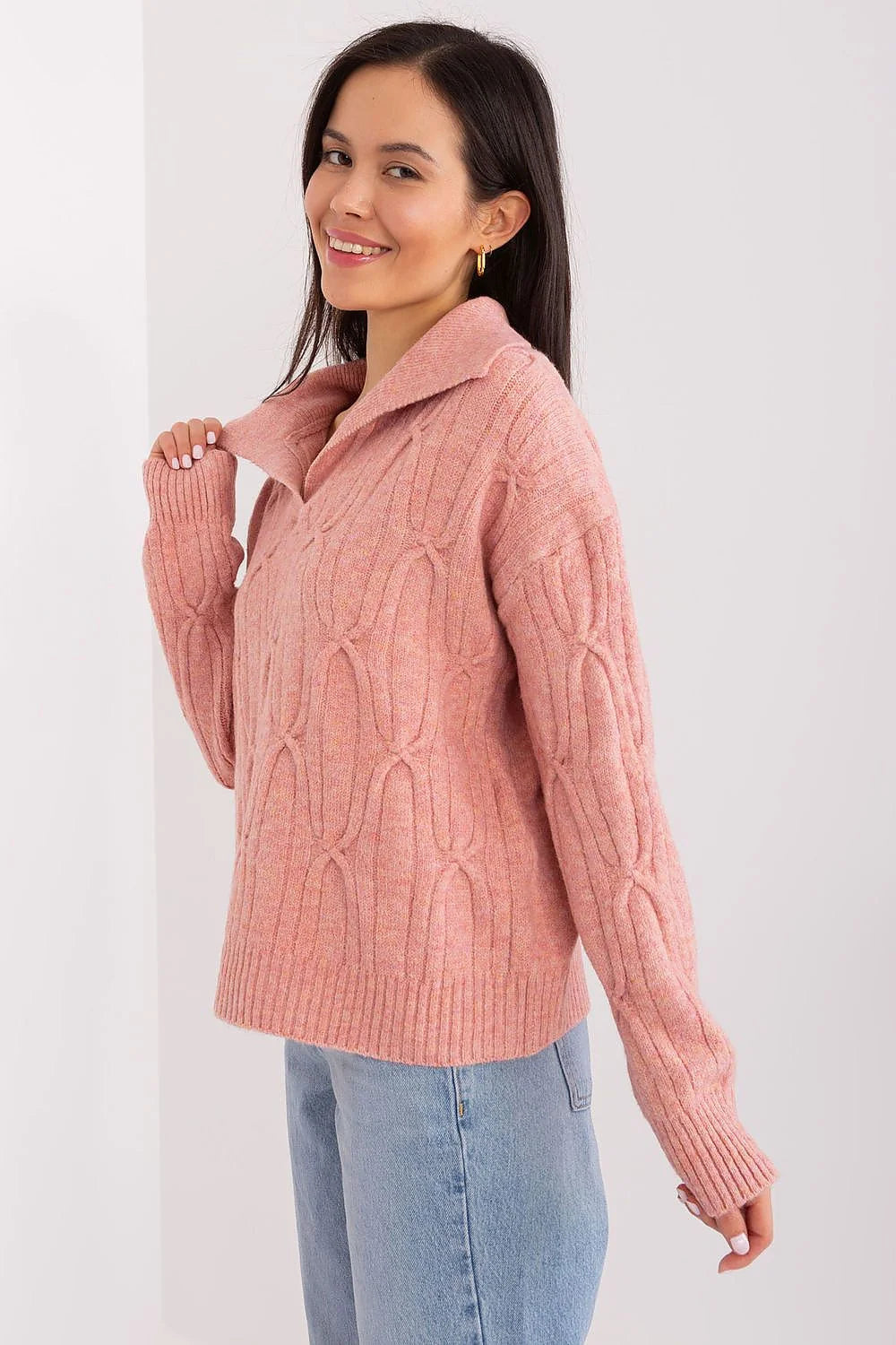 Pull femme en maille torsadée acrylique et laine couleur rose doux coupe décontractée manches longues col polo