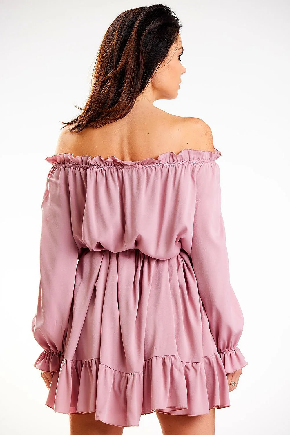 robe boho chic aérienne manches longues volants rose pastel viscose polyester romantique fluide taille élastiquée courte estivale confortable bohème élégante