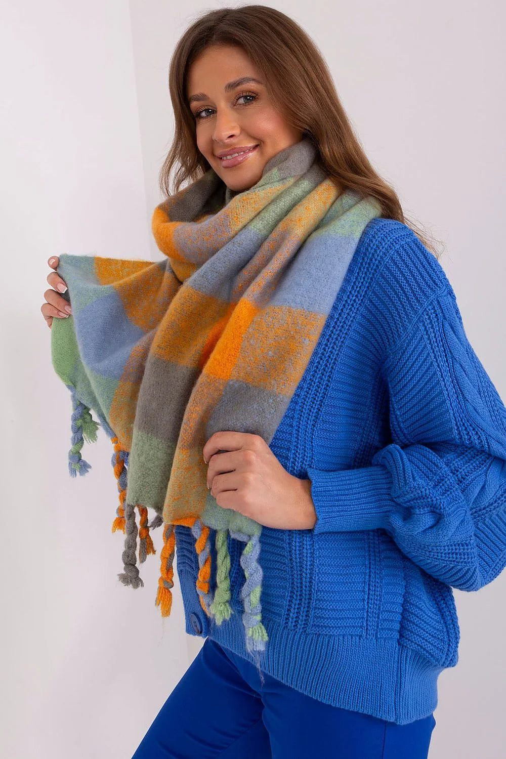 Écharpe pour femme carreaux colorés matériels doux polyvalente style moderne longueur ajustable accessoire hiver