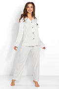 pyjama femme MomentiPerMe chemise pantalon manches longues ample fluide viscose élasthanne boutons noirs col imprimé pois blanc cassé confort élégant
