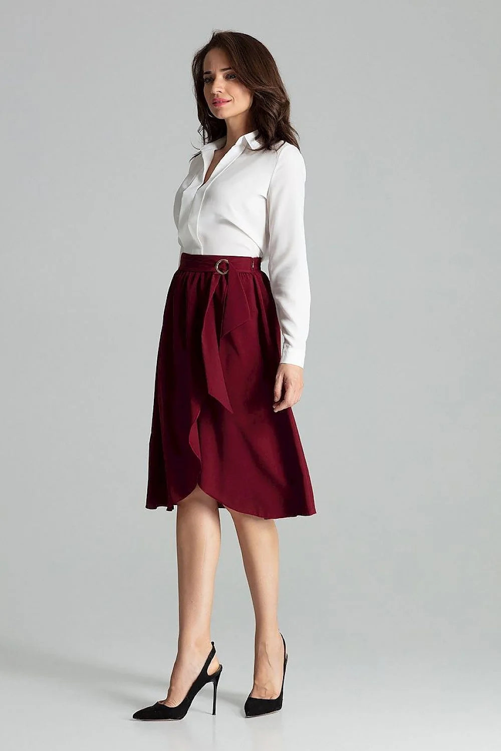 Ensemble chemisier jupe portefeuille coton polyester ajusté élégant professionnel femme silhouette raffinée occasions spéciales