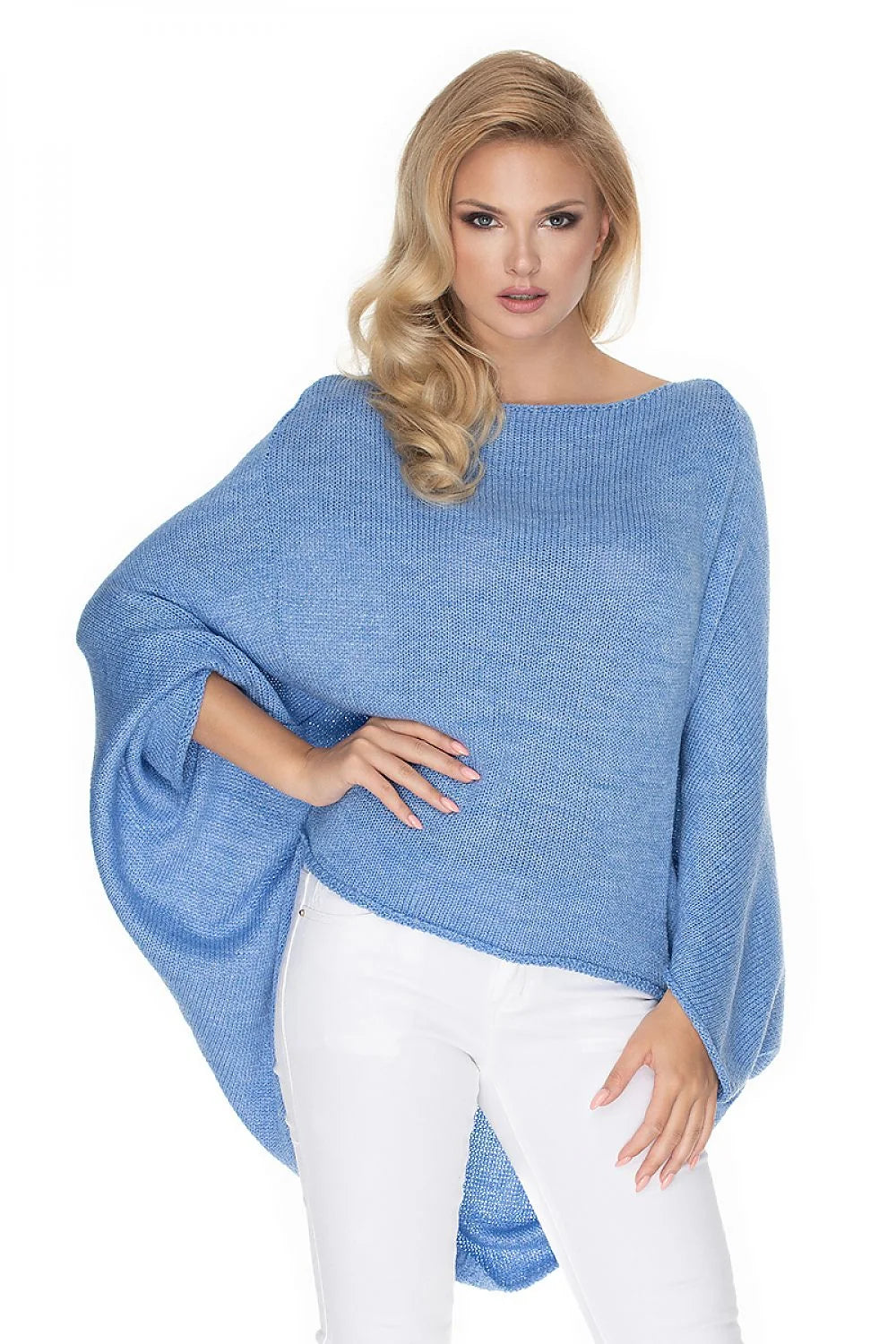 Poncho femme tricoté en maille bleu clair coupe oversize manches chauve-souris style décontracté chic