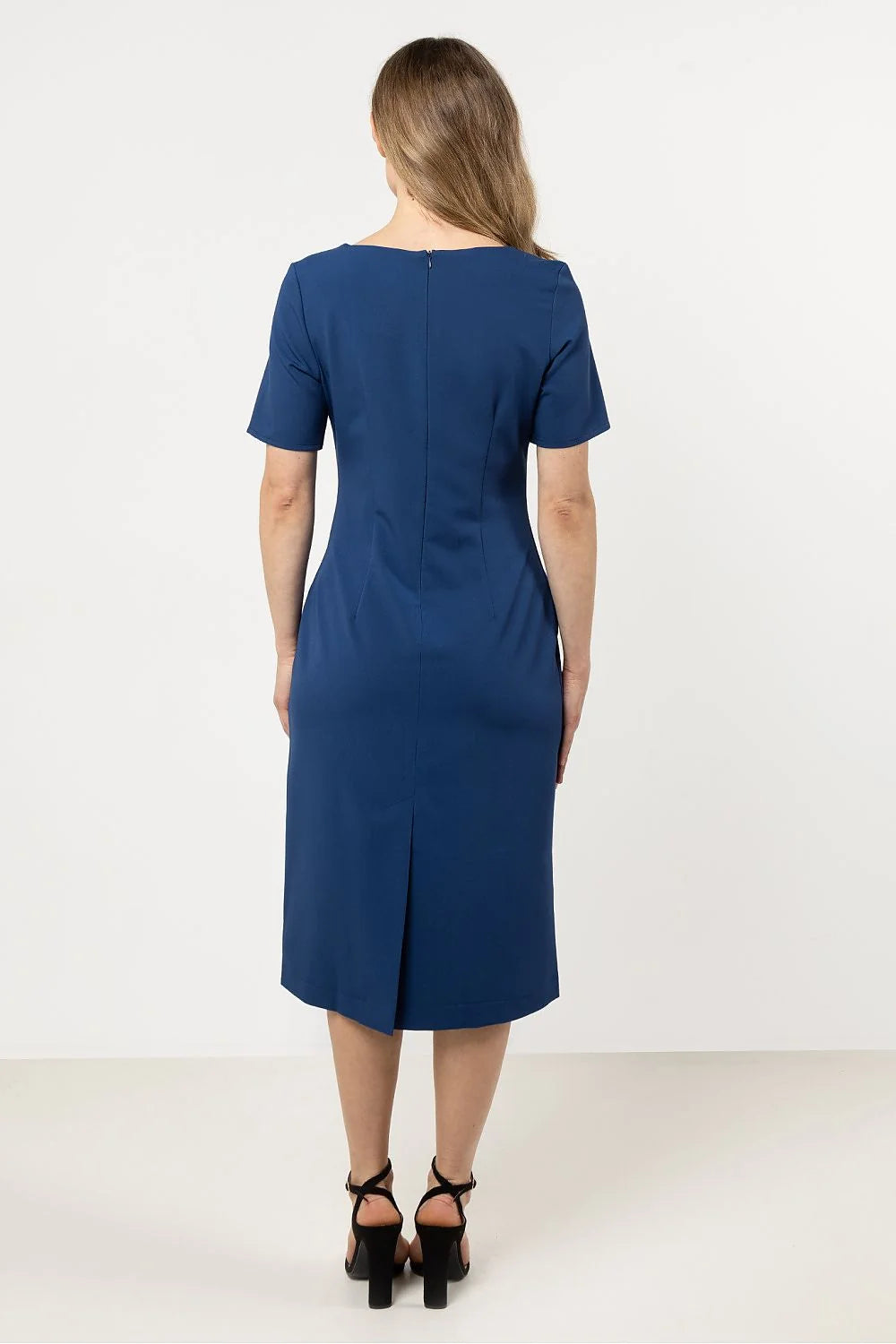 Robe de jour moderne style épuré manches courtes col rond ouverture goutte d'eau fermeture éclair dissimulée polyester viscose elastane femme