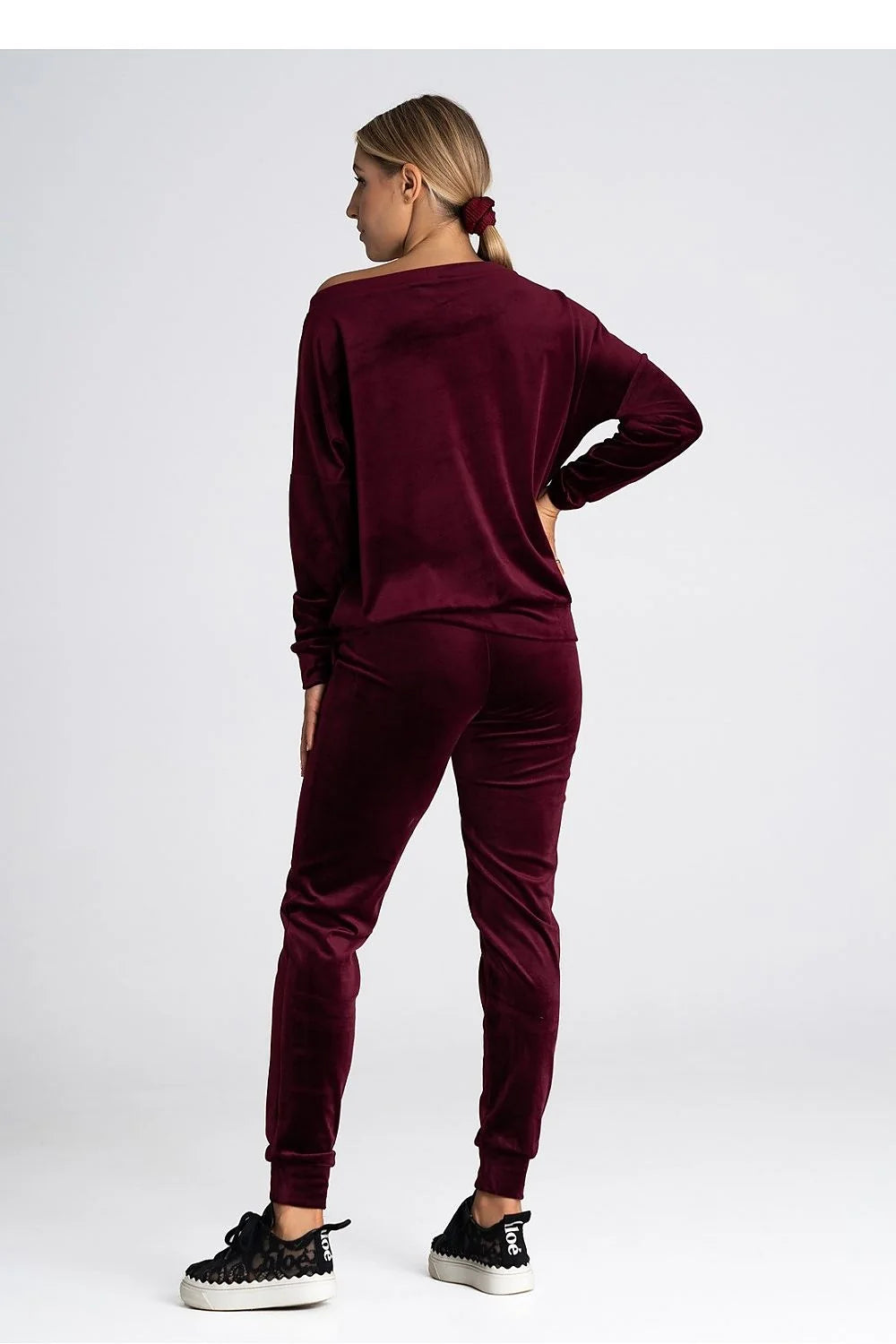 Pantalon survêtement moderne pour femmes en velours bordeaux taille élastiquée coupe droite confortable manches longues coudes côtelées