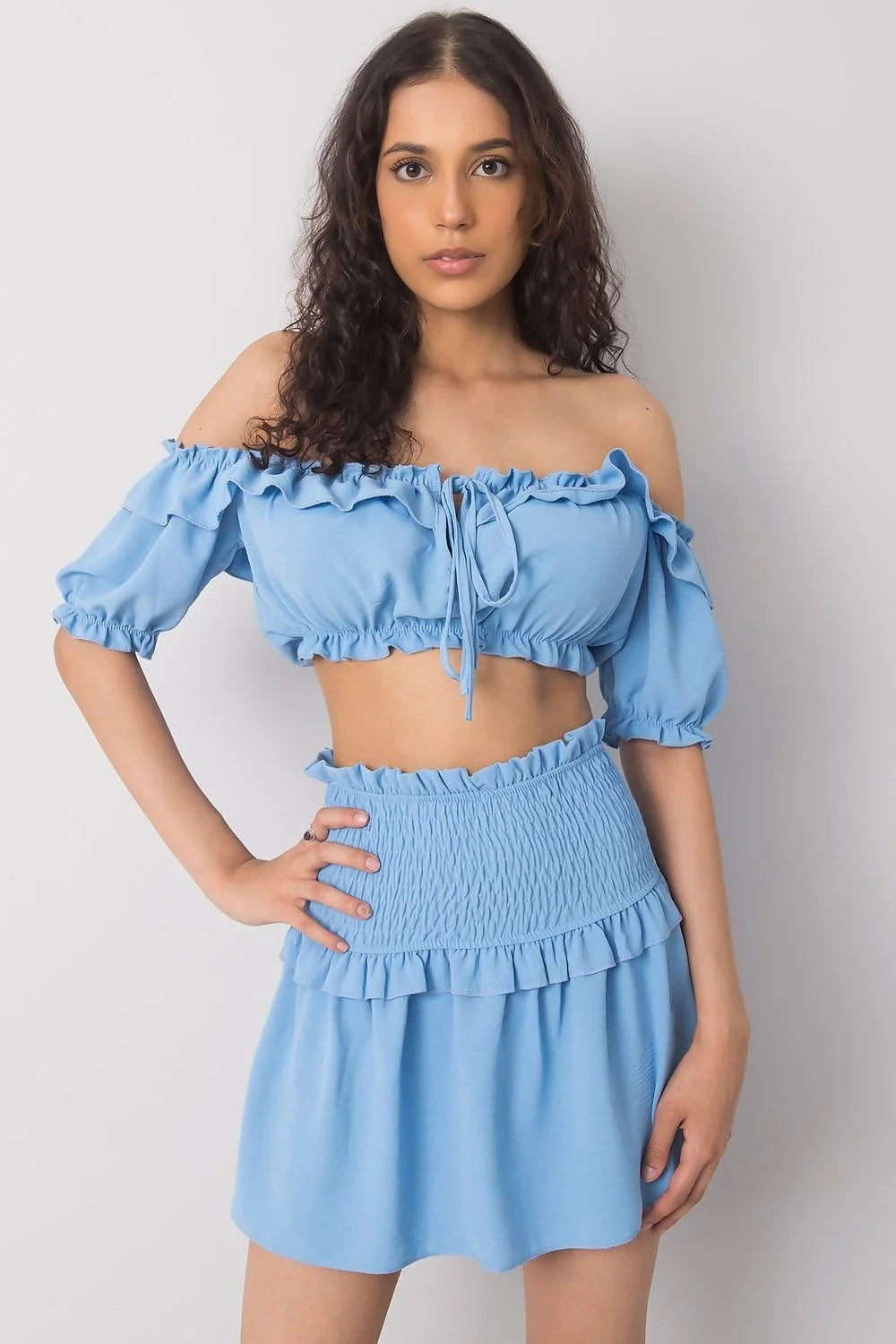 Ensemble chemisier jupe femme blanc style espagnol crop top manches courtes jupe courte smockée