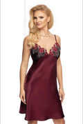 nuisette satin bordeaux brodée florale rouge noir soyeuse courte fluide ajustable bretelles fines décolleté V structurante poitrine élégante raffinée