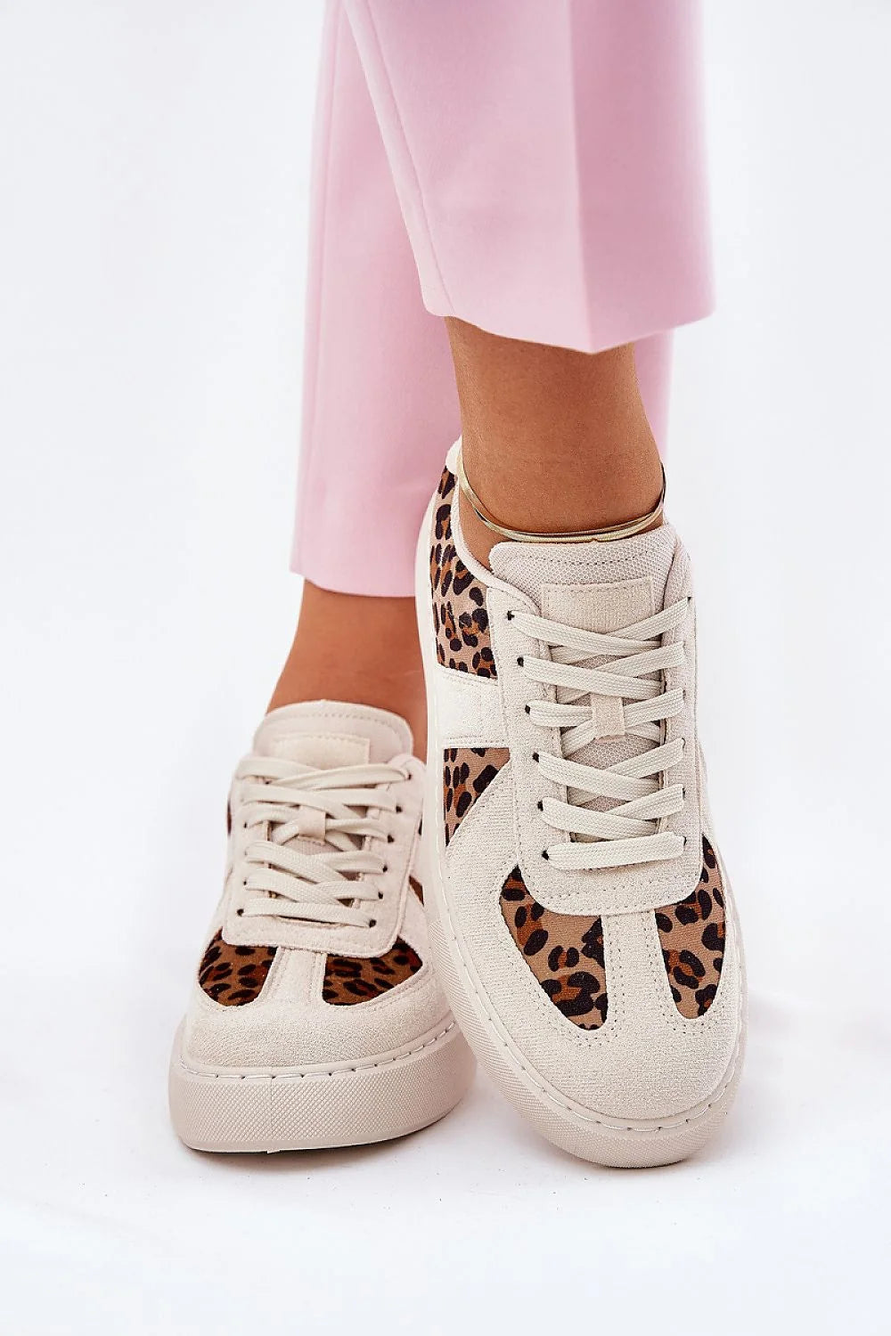 baskets femme plateforme beige imprimé léopard brun cuir écologique suédé bout rond col rembourré semelle intérieure mousse amorti confort chic