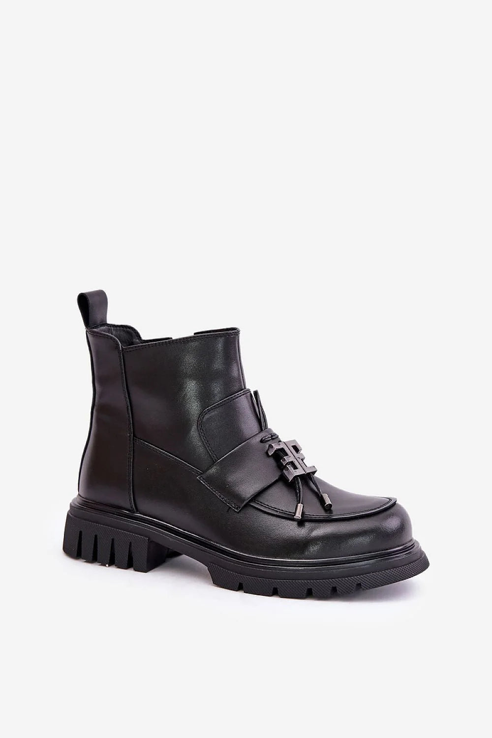 Bottines femmes modernes robustes cuir noir haute qualité fermeture éclair sangle métallique semelle épaisse occasion quotidienne ou spéciale