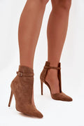 bottines suédine écologique femme talon aiguille haut découpe latérale bout pointu bride cheville boucle métal cognac