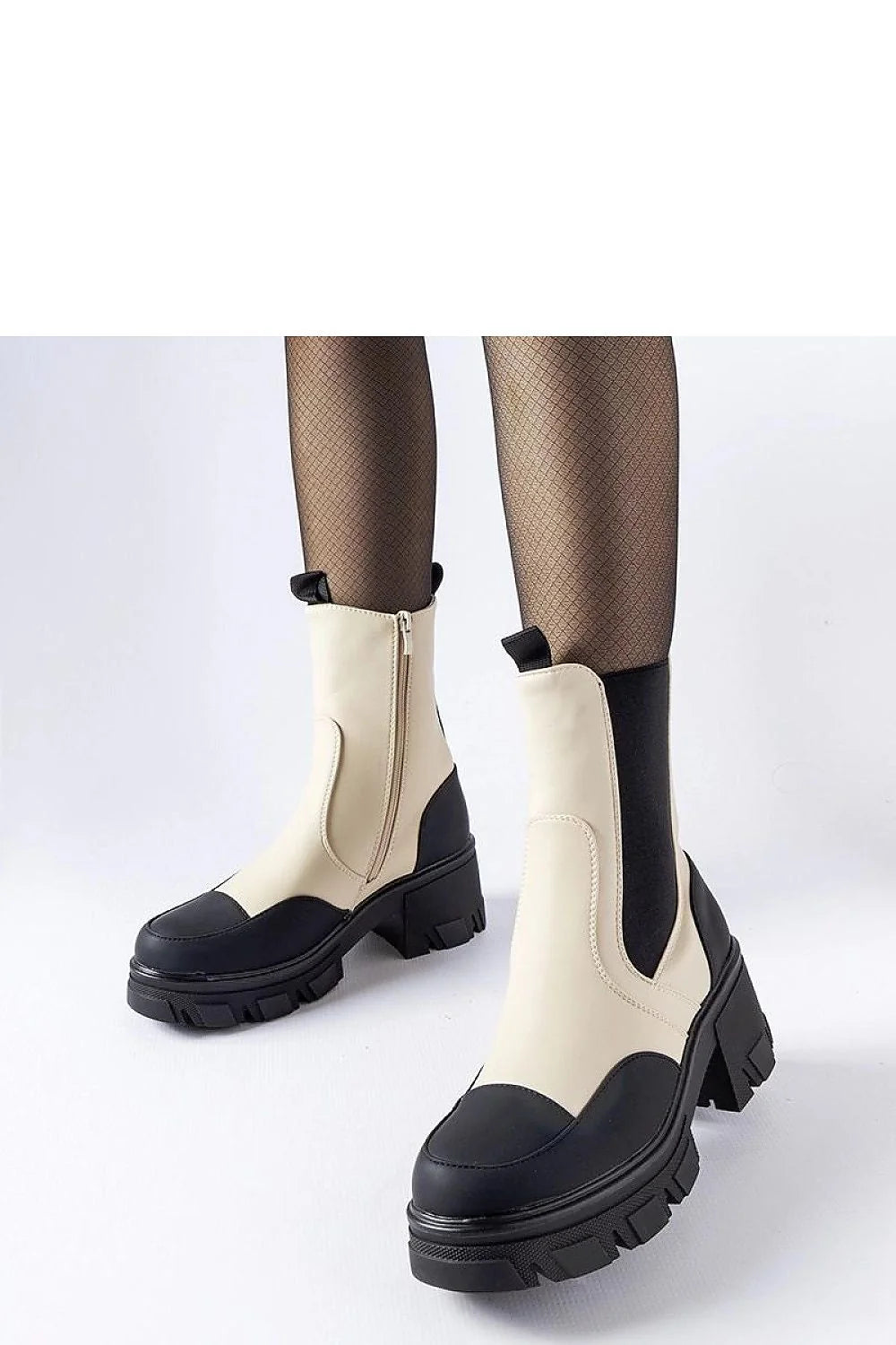 Bottes femmes modernes audacieuses cuir synthétique beige noir Chelsea élastiques lacets talon épais doublure intérieure occasionnels formels