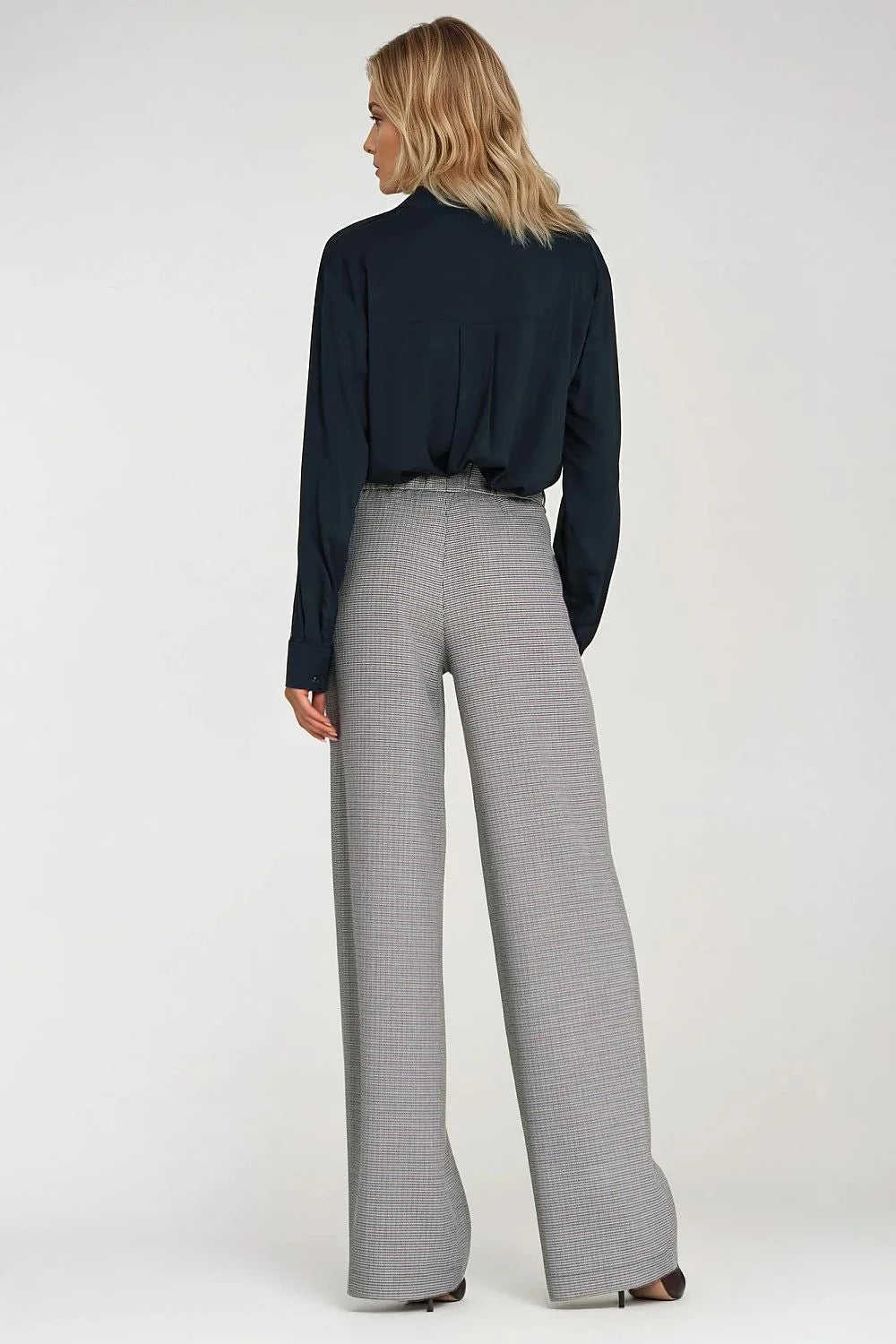 chemisier femme oversize viscose légère confortable col mao manches longues poignets boutonnés boutonnage caché coupe fluide bleu marine