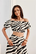 Ensemble coordonné pour femmes Chemisier Roco Fashion haut off-épaules manches bouffantes jupe longue rayures noires zébrées été mode féminine