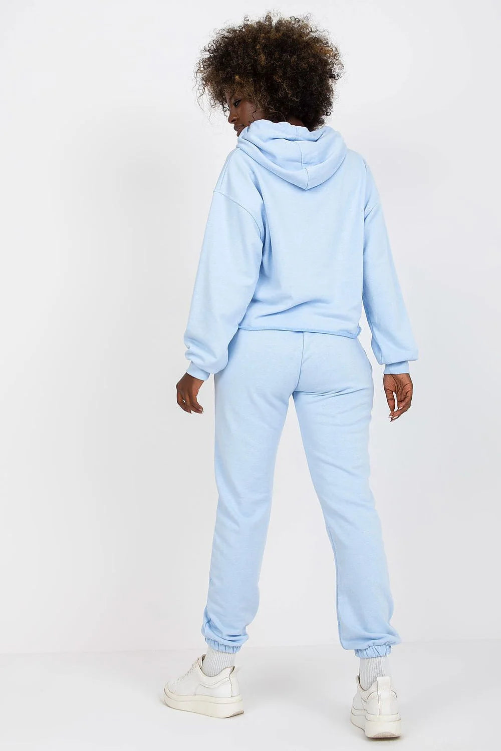 ensemble sportswear femme urbain athleisure molleton doux bleu ciel sweat capuche cordon blanc imprimé ATLANTA pantalon jogging fuselé