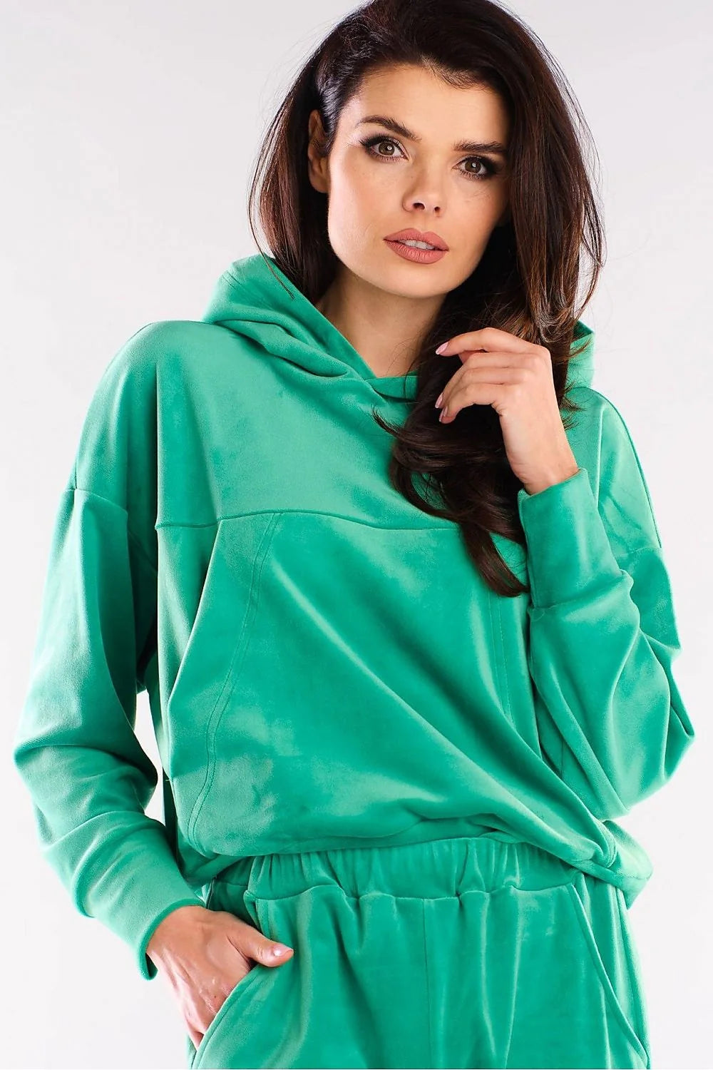 Sweatshirt femme velours rose vif style décontracté chic confortable coupe ample capuche poches pratiques