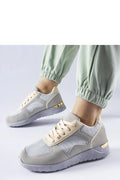 Baskets mode femmes design moderne style casual chic cuir synthétique tissu maillé semelle caoutchouc gris beige doré lacets personnalisables
