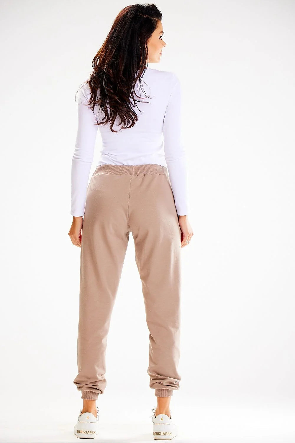 Ensemble mode femme haut manches longues col rond pantalon survêtement taille élastique coton élasthanne beige blanc