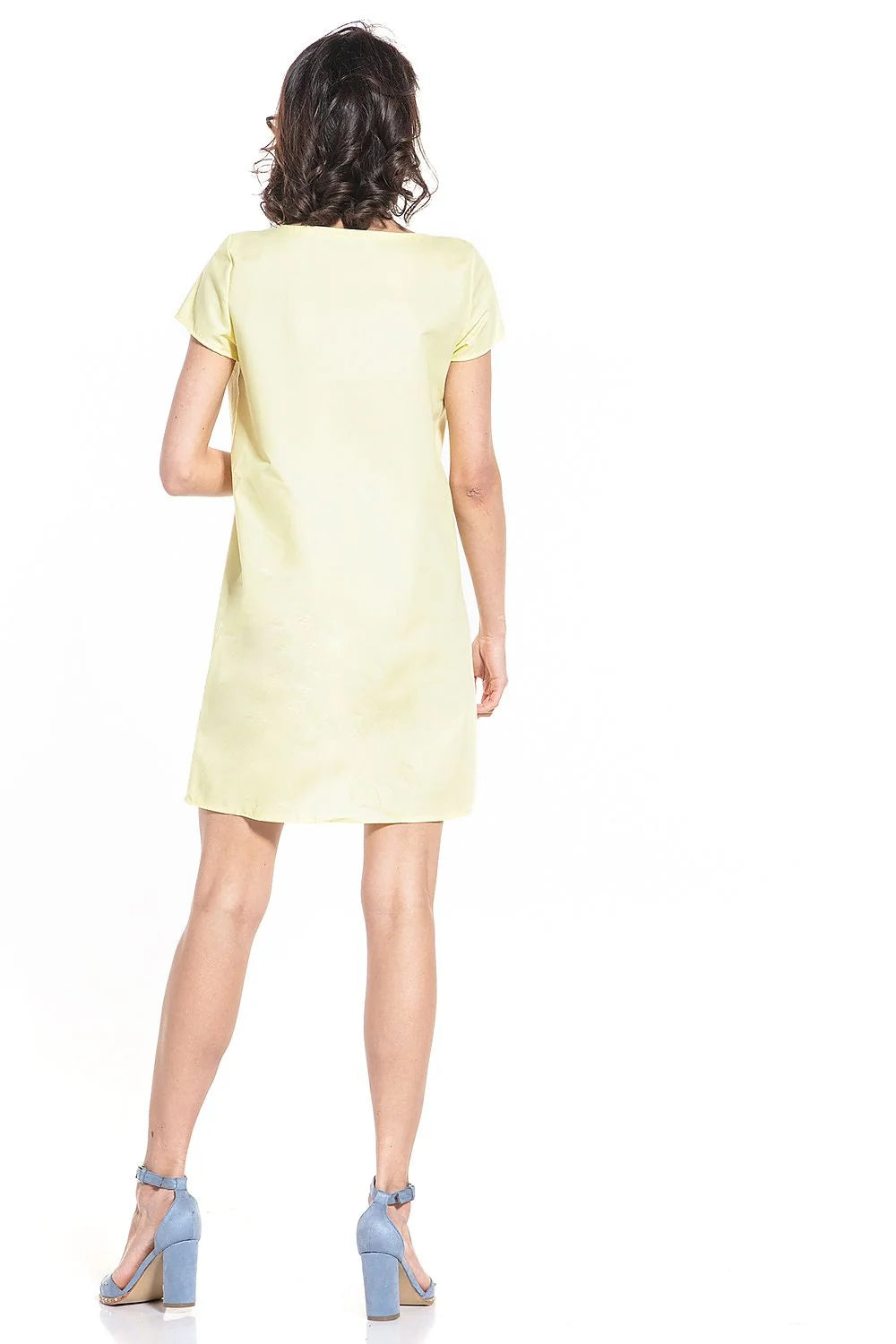 robe jour féminine fluide coton noir manches courtes coupe ample droite trapèze col rond fronces popeline légère structurée longueur genou