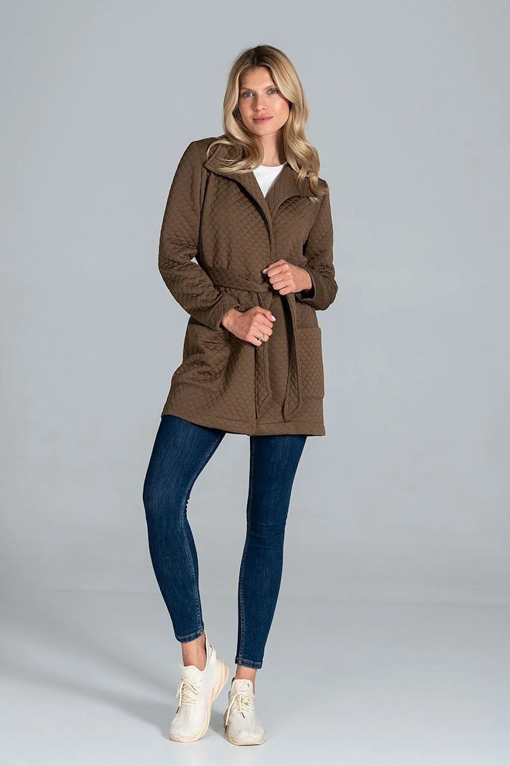 Veste matelassée marron losange ceinture poches avant style décontracté moderne femme hiver chaud
