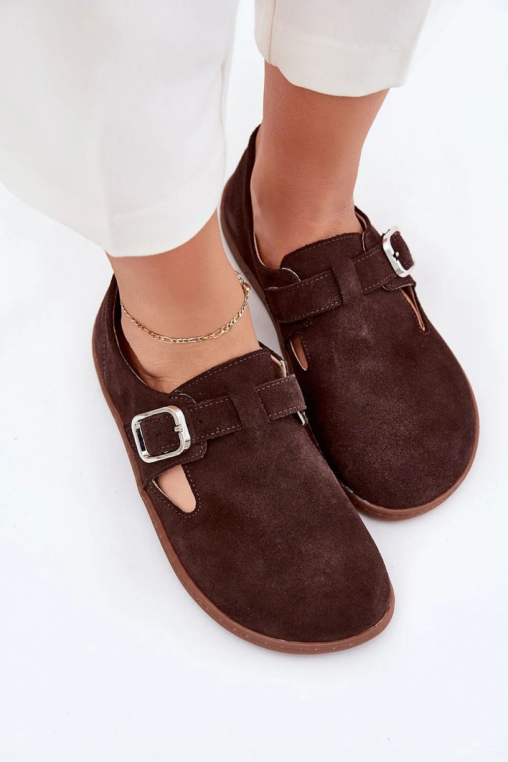 Chaussures basses Step in style design moderne cuir suédé brun foncé bride métallique femmes confortable
