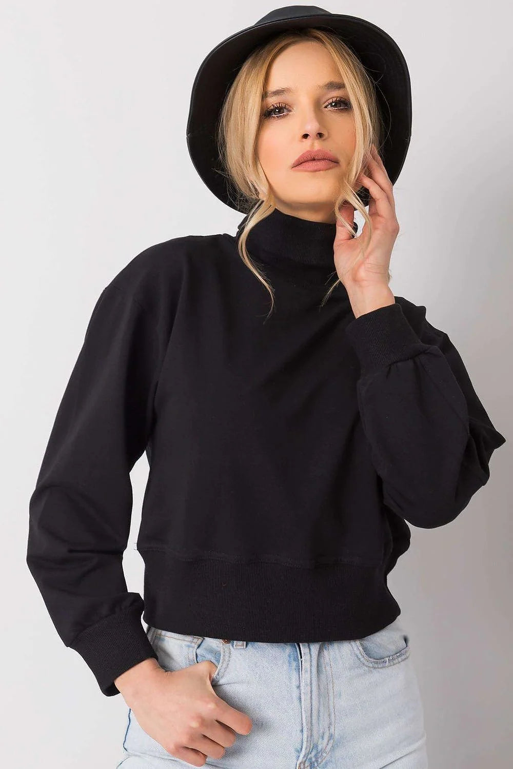 Sweatshirt femme beige coton doux col montant oversize tendance confort chic pour toutes occasions