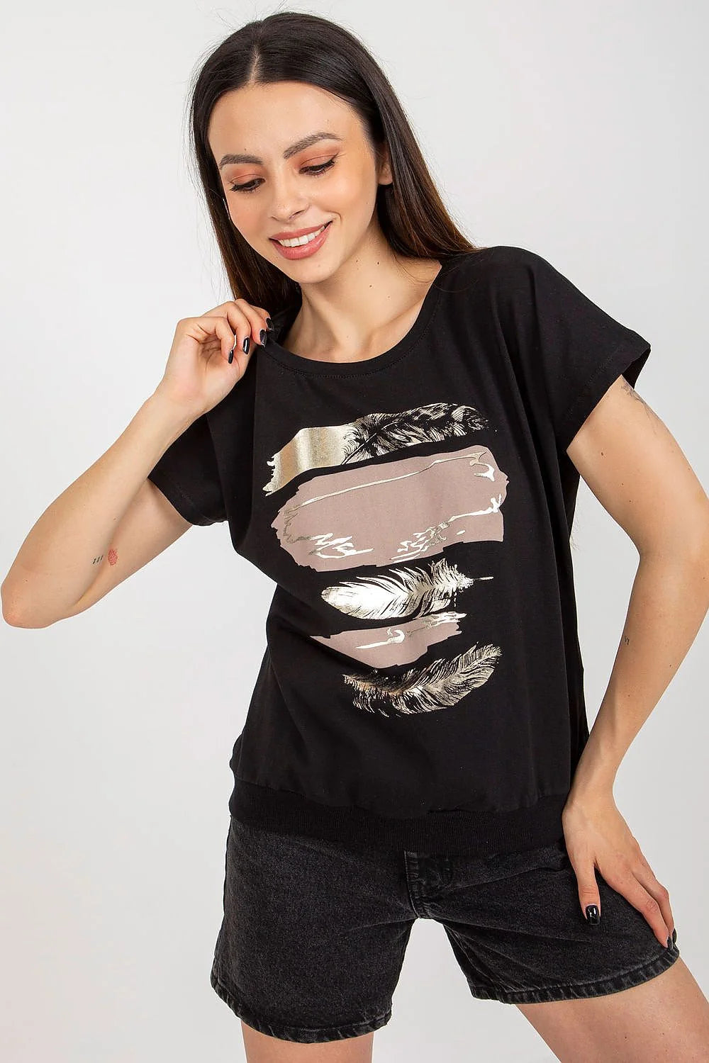 Chemisier femme design artistique coton élasthanne motifs plumes dorés nude encolure ronde manches courtes casual