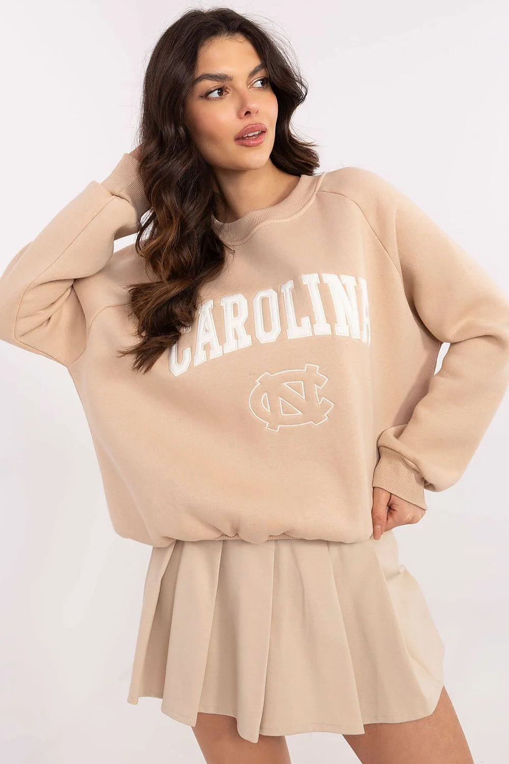 Sweatshirt Carolina beige manches raglan sweatshirt femme décontracté longueur standard col rond logo