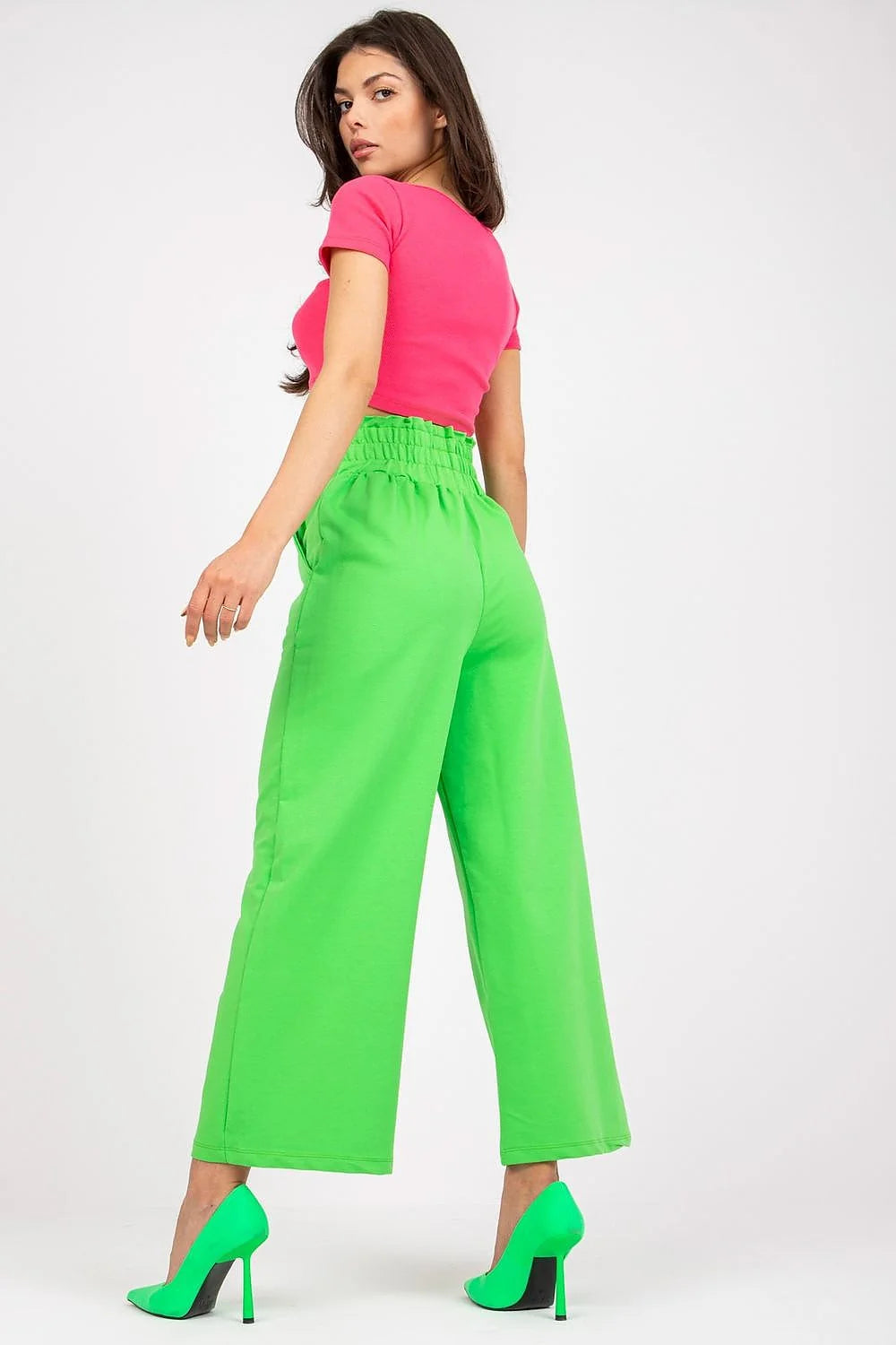 Pantalon survêtement Fancy高 taille haute couleur verte vif manches courtes crop top rose vif ensemble audacieux féminin mode moderne occasion décontractée