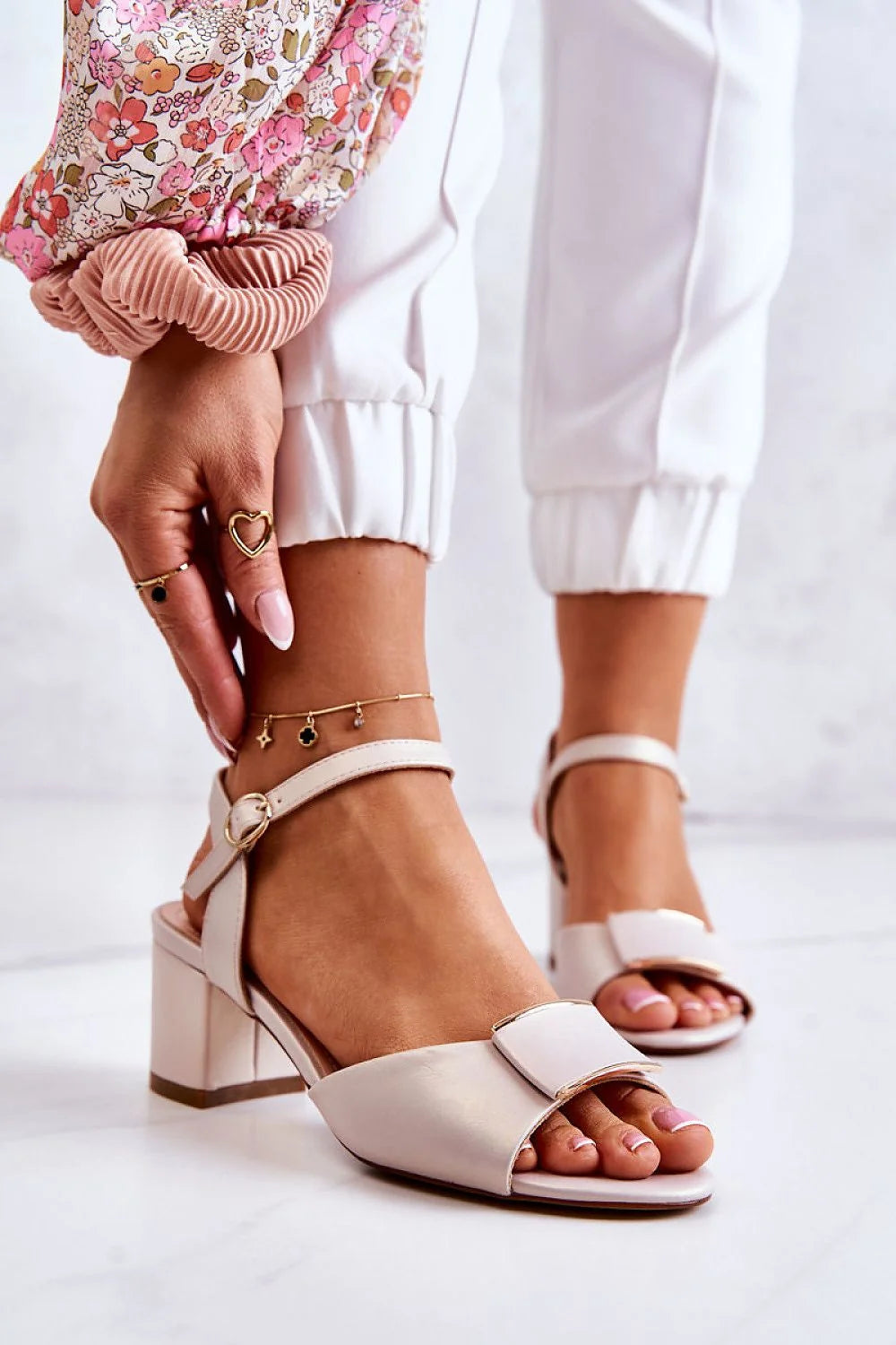Sandales femmes ouvertesorte bride ajustable boucle métallique talon bloc 5-7 cm cuir artificiel intérieur cuir doux travail réunion rendez-vous