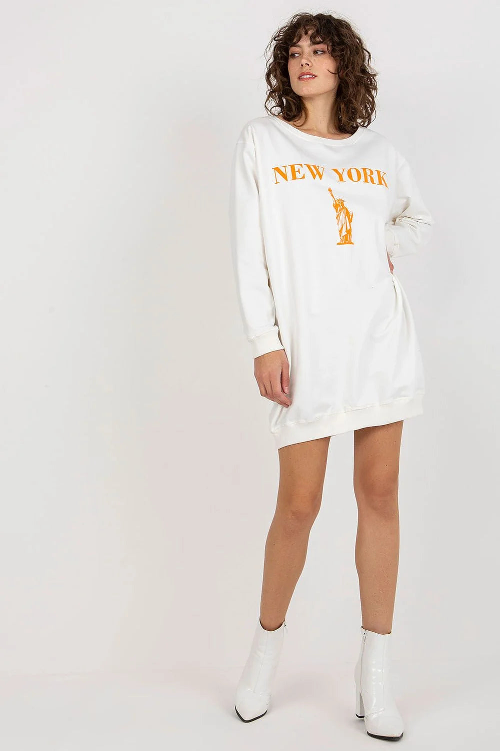Sweatshirt longue femme style urbain motif New York Statue Liberté coton polyester élasthanne couleur off-white orange contrasté manches longues col rond