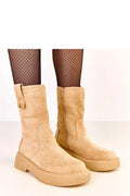 bottines femme mi mollet cuir suédé écologique beige clair bout rond plateforme 5cm semelle texturée fermeture éclair latérale détail métallique
