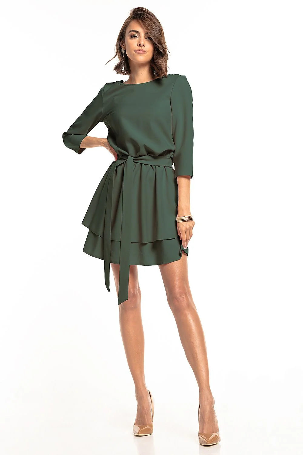 Robe élégante polyester vert foncé ajustée ceinture volants manches trois-quarts pour occasions spéciales femmes