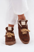 sneakers femme montantes suédine écologique marron chocolat fourrure doublée synthétique intérieur chaud confortable plateforme délicate semelle gomme beige lacets contrastants