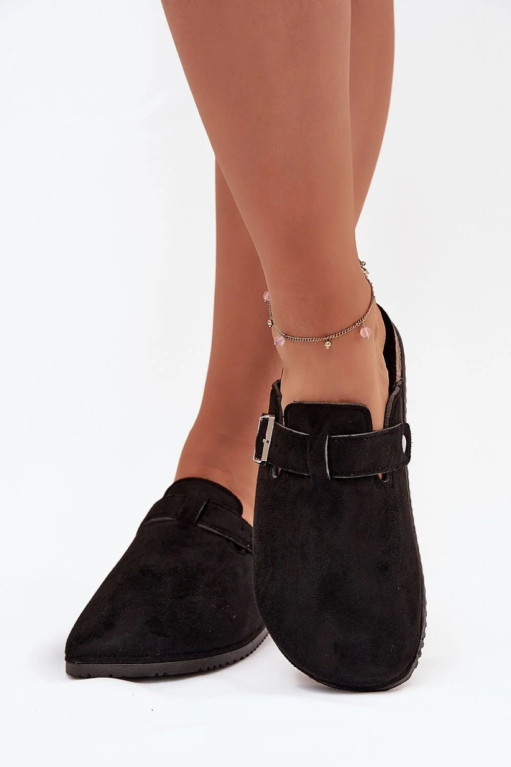 sandales femme BigStar suédine écologique noires bout fermé dos ouvert bride réglable boucle argentée semelle liège profilée caoutchouc antidérapante confortable