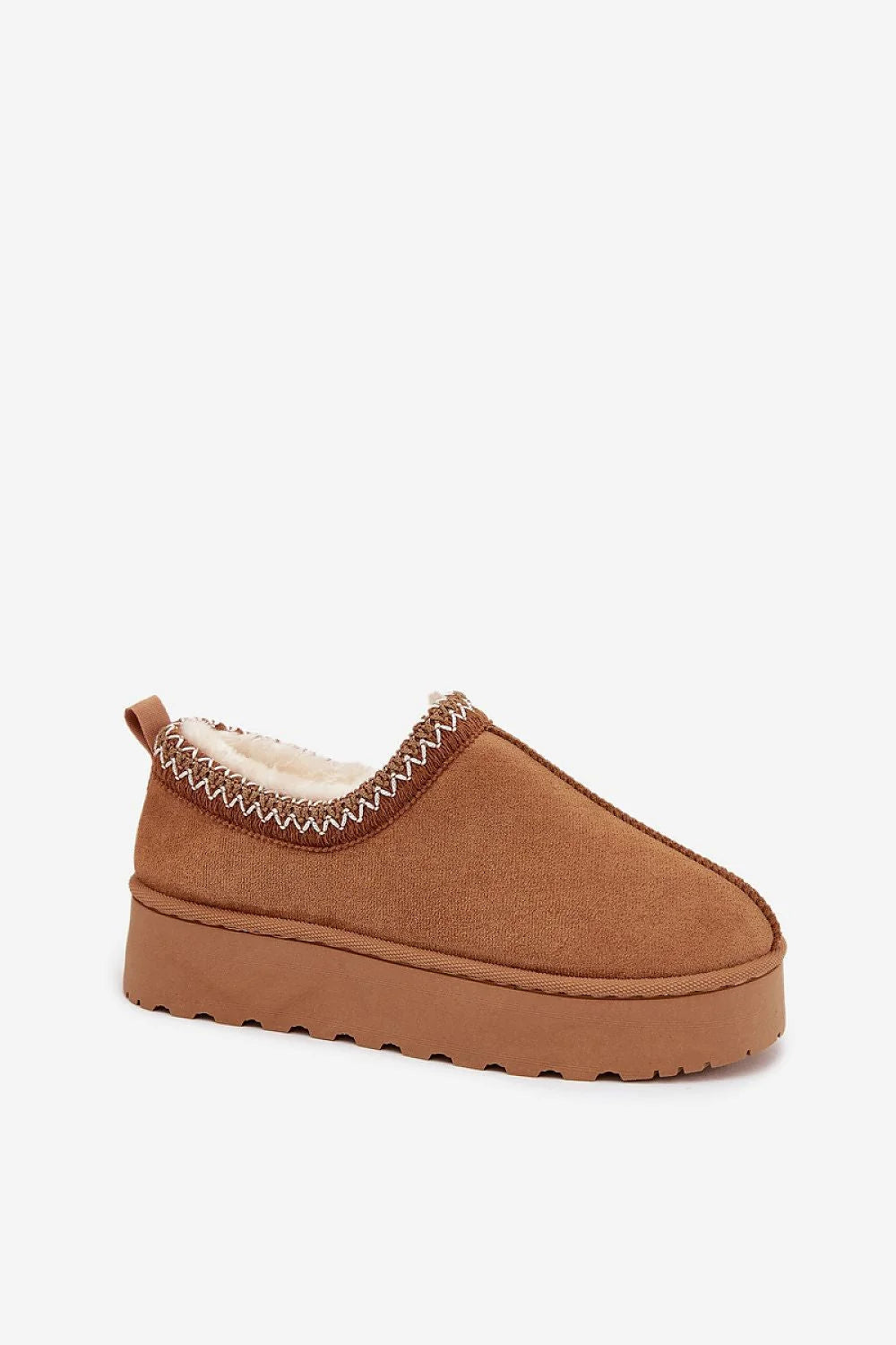 bottes neige femme suédine écologique broderie plateforme caoutchouc isolante doublure fourrure chaude confortable caramel semelle crantée antidérapante intérieur extérieur hivernal