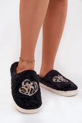 pantoufles mules femmes fourrure synthétique noires doublure moelleuse semelle blanche épaisse confort cocooning broderie double cœurs imprimé léopard slipon cosy