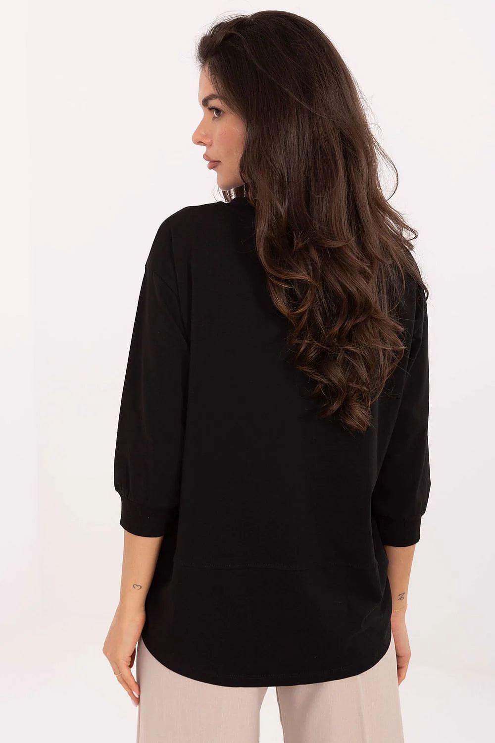 chemisier sweatshirt femme oversize coton doux manches bouffantes trois quarts col rond cordons décoratifs broderie subtile patch beige noir