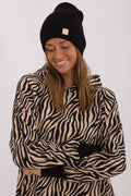 bonnet femme noir maille côtelée slouchy sommet arrondi étiquette beige similicuir extensible chaud décontracté polyvalent élégant confortable intemporel